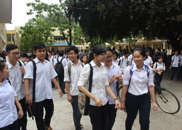 Hà Nội Hình ảnh người chiến sĩ ngày đêm bảo vệ biển, đảo vào Đề thi Văn lớp 10